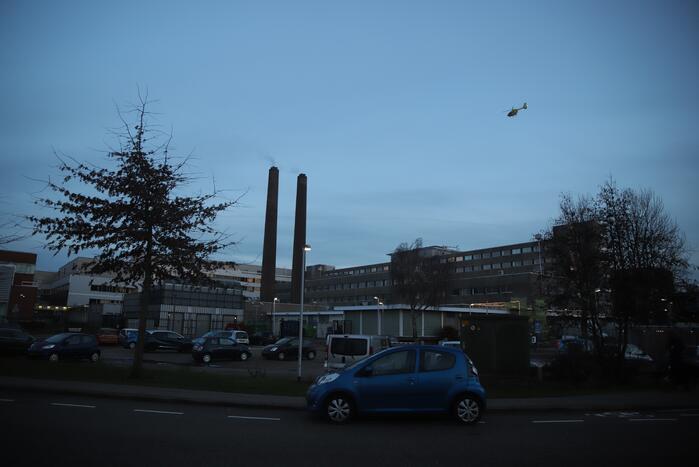 Traumahelikopter voor corona patiënt