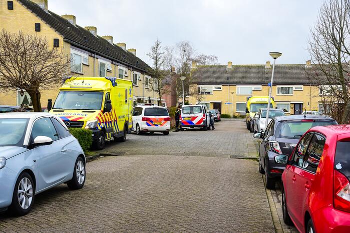 Traumahelikopter landt voor incident in woning