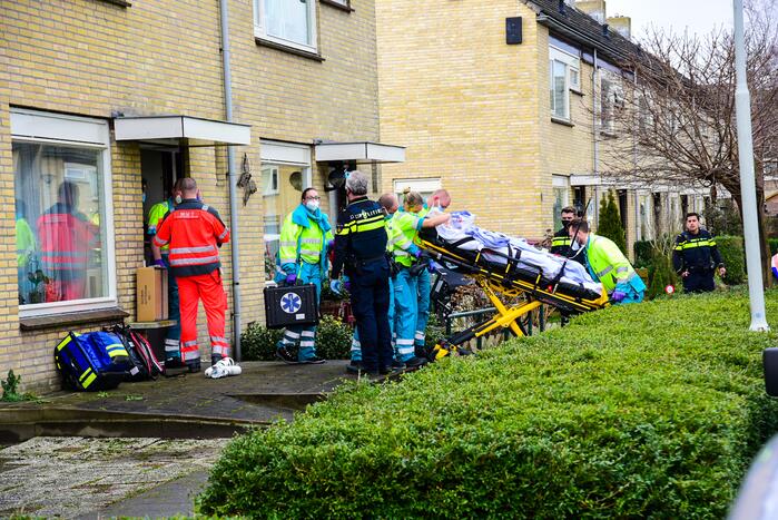 Traumahelikopter landt voor incident in woning