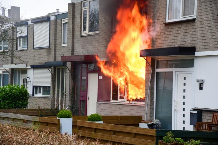Woning verwoest door uitslaande brand