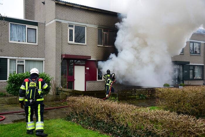 Woning verwoest door uitslaande brand
