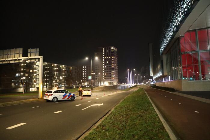 Avondklok van kracht: stille straten en politie voert controles uit