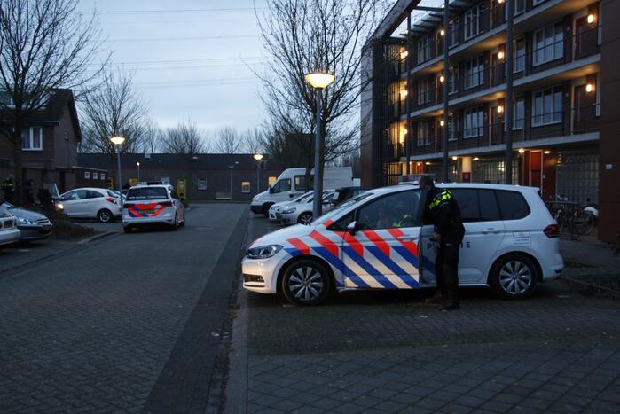 Persoon gewond bij steekpartij in woning
