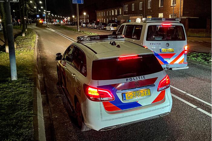 Politie heeft handen vol aan ongeregeldheden