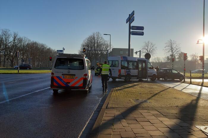 Scooterrijder gewond bij botsing met auto
