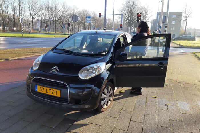 Scooterrijder gewond bij botsing met auto