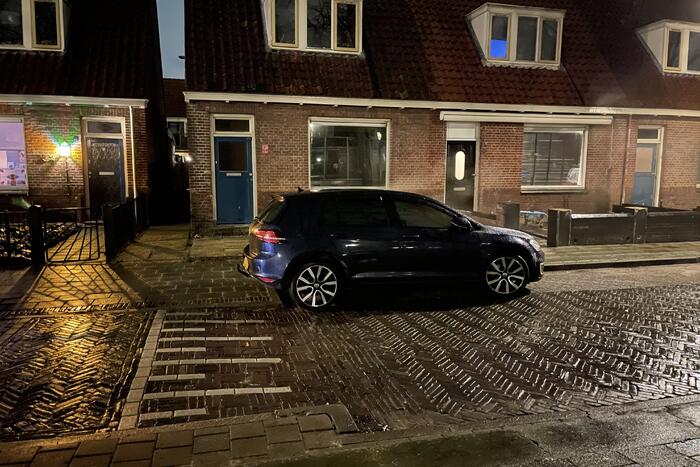 Auto vat vlam in Soesterkwartier