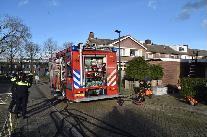 Brand in garagebox snel geblust