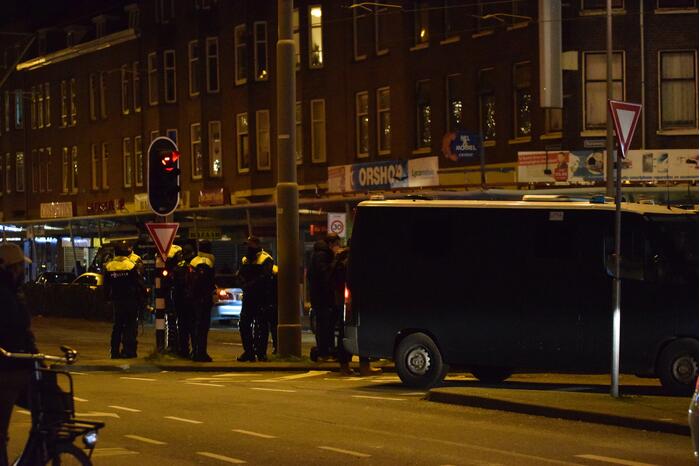 Veel ME op straat na ernstige rellen