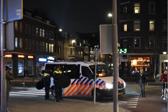 Veel ME op straat na ernstige rellen