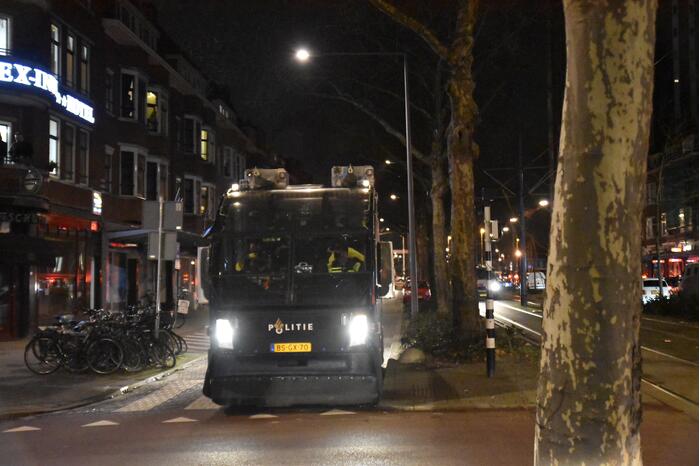 Veel ME op straat na ernstige rellen