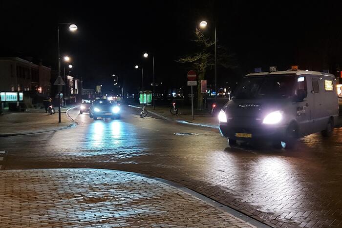 Politie sluit het centrum hermetisch af