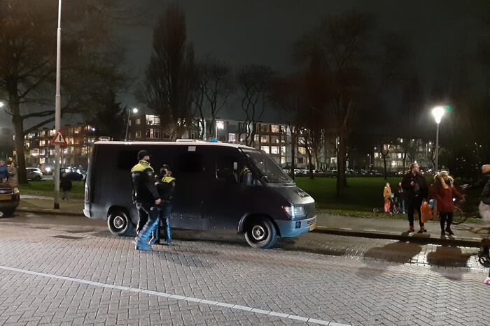 Grote uitslaande brand in pand met rietendak