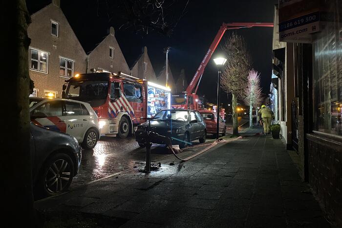 Brand in schoorsteen van woning