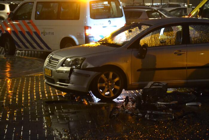 Fietser gewond bij botsing met auto