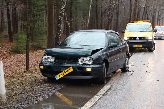 Automobilist botst vol op voorganger