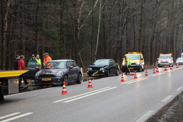 Automobilist botst vol op voorganger