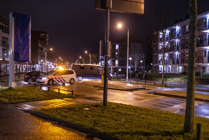 Twee maanden cel voor 20-jarige relschopper voor gooien van steen
