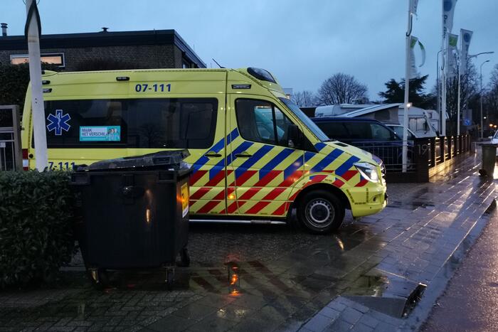 Fietser aangereden op rotonde