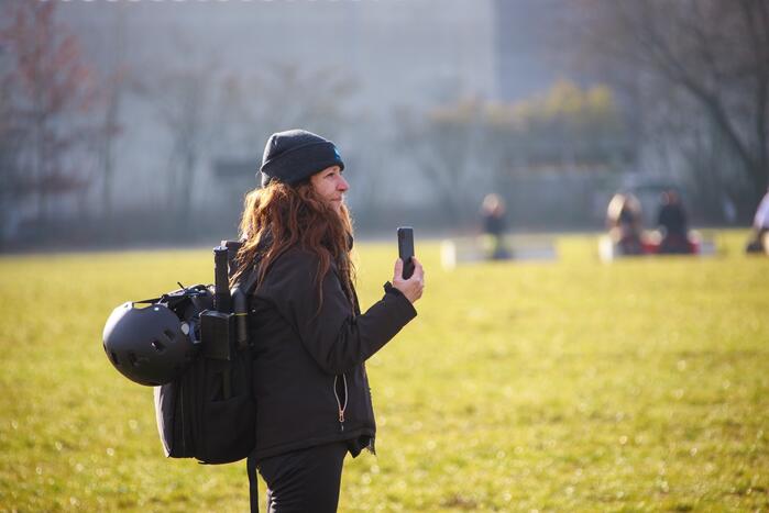 Grote politiemacht tijdens koffiedrinken' op Zwitsal Terrein