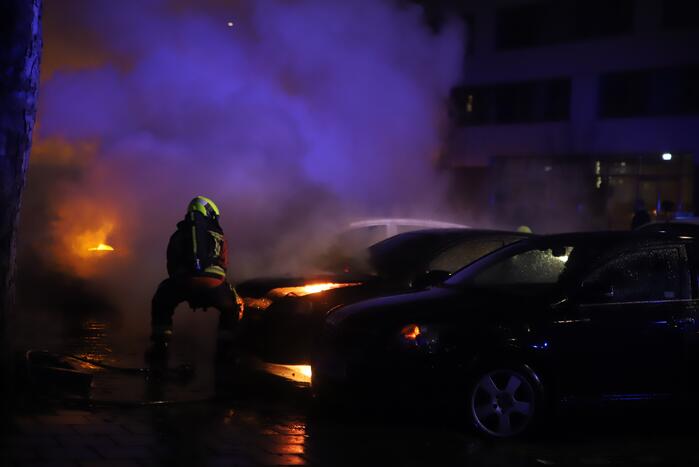 Wederom auto volledig uitgebrand