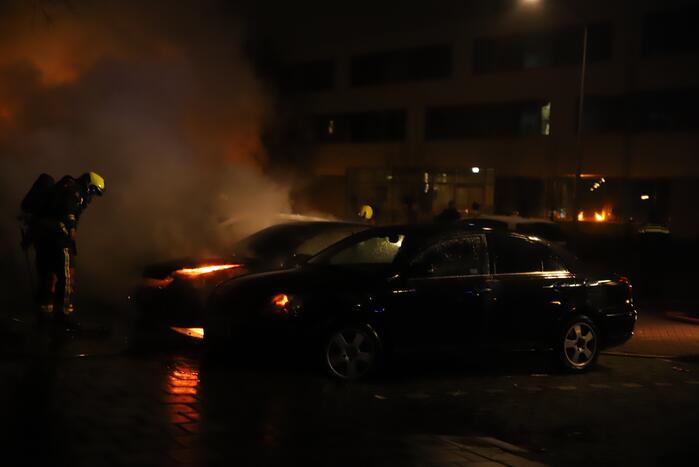 Wederom auto volledig uitgebrand