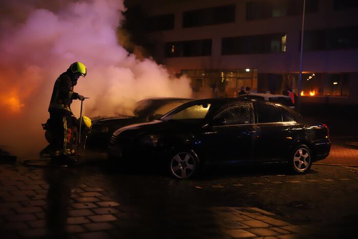Wederom auto volledig uitgebrand