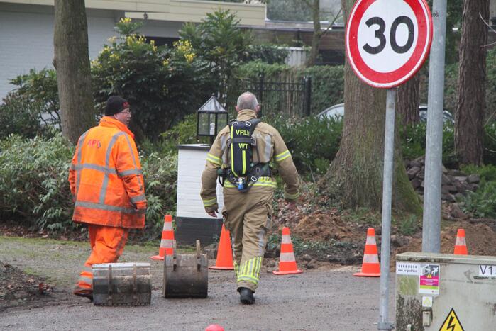 Gasleiding geraakt bij graafwerkzaamheden