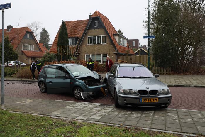 Meerdere voertuigen met elkaar in botsing