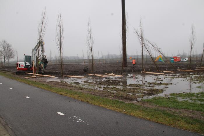 Waterleiding geraakt bij graafwerkzaamheden