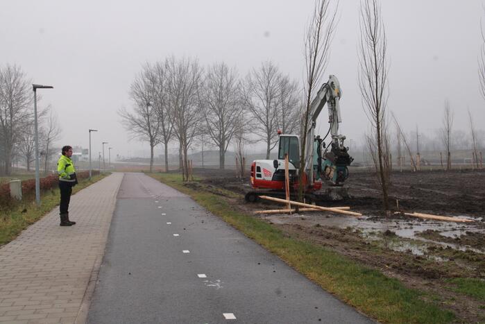 Waterleiding geraakt bij graafwerkzaamheden