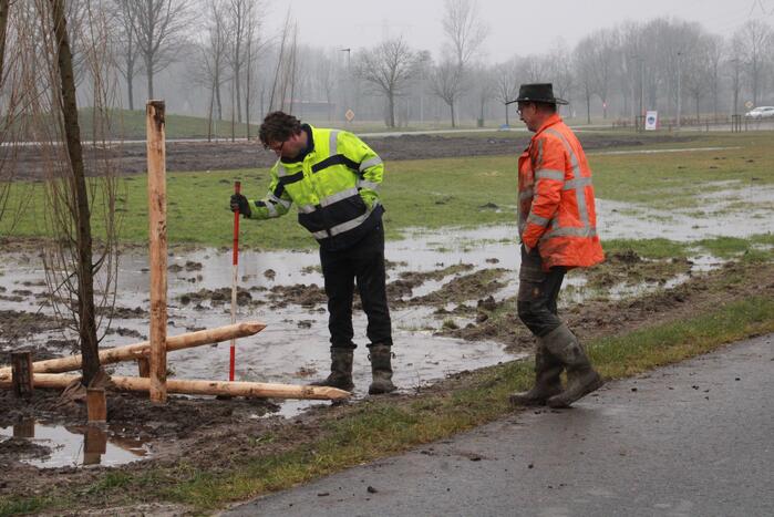 Waterleiding geraakt bij graafwerkzaamheden