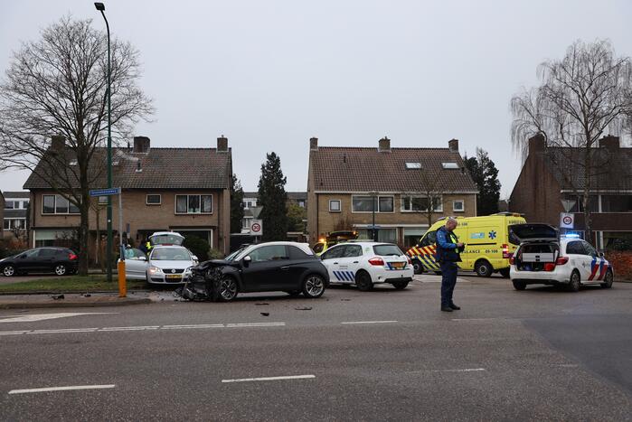 Ravage bij ongeluk op kruising