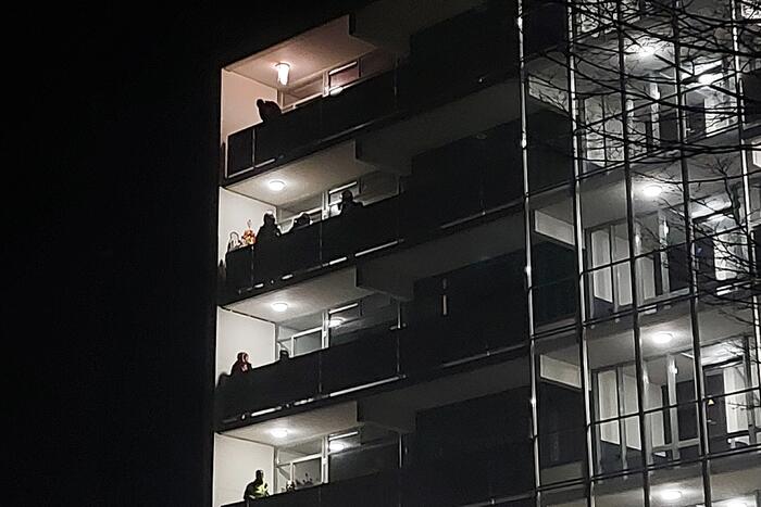 Veel rook bij vergeten pan op het vuur