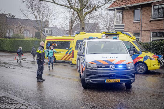 Voetganger door auto geschept