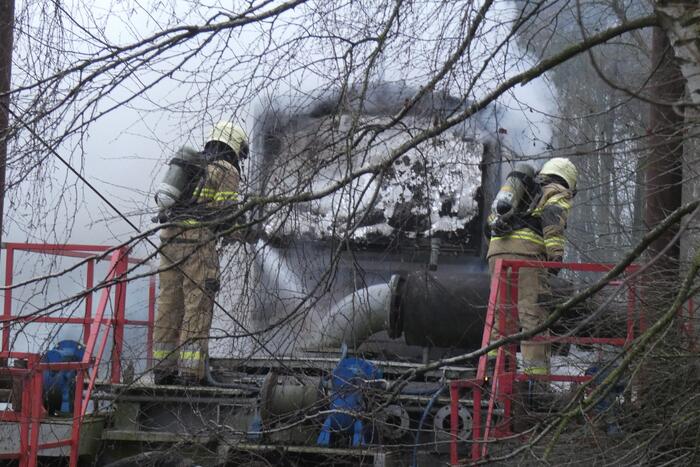 Boot volledig uitgebrand