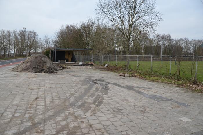 Hoopje afval in brand