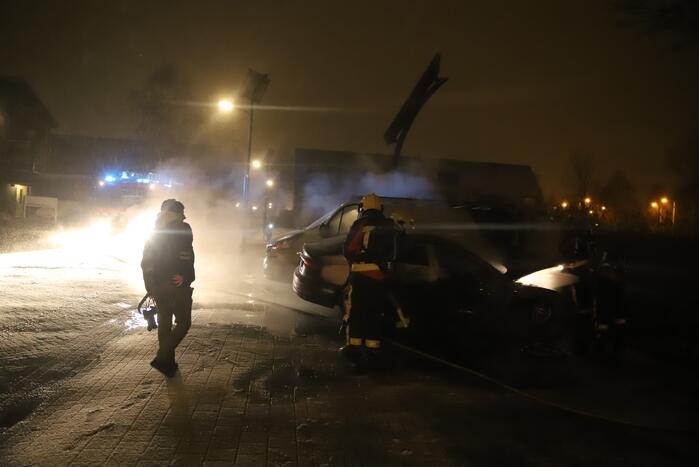 Auto verwoest door brand