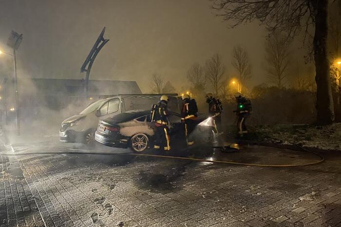 Auto verwoest door brand