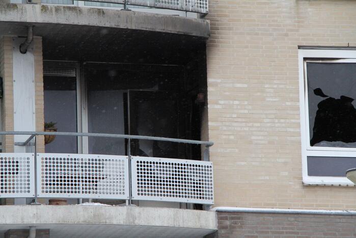Vrouw overleden bij brand in appartement