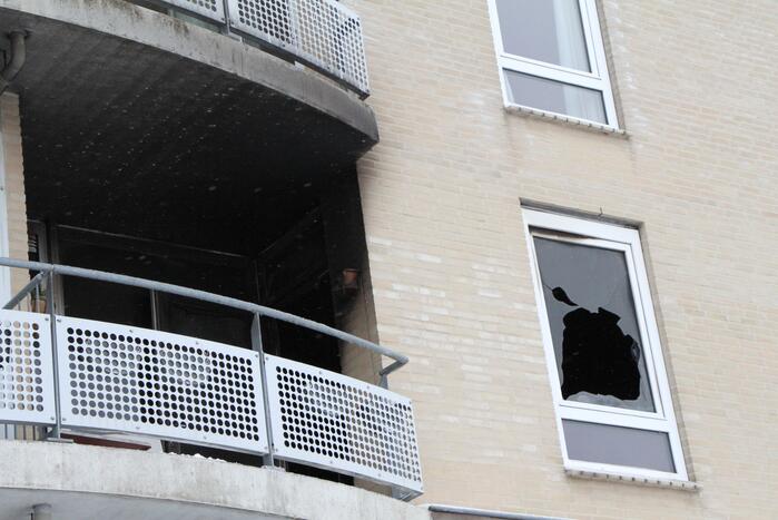 Vrouw overleden bij brand in appartement