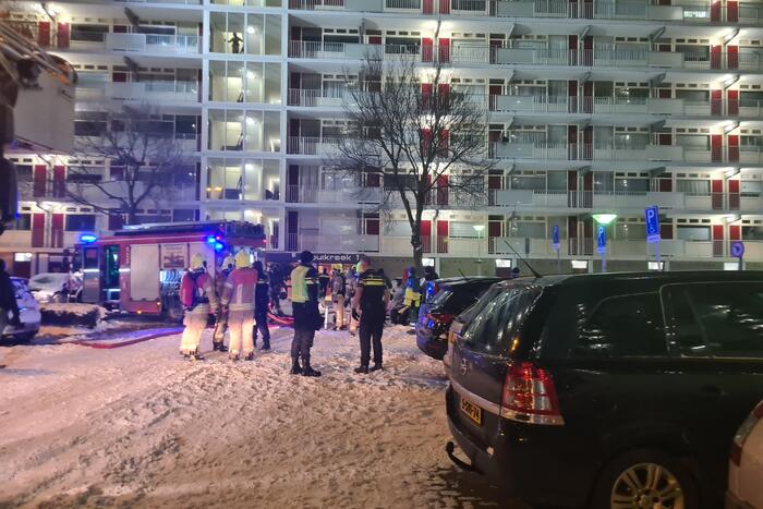Flatwoning verwoest door uitslaande brand