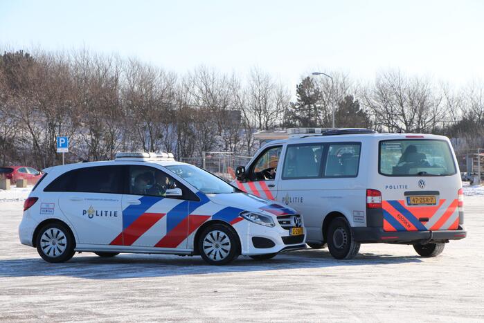 Traumahelikopter landt bij KNRM voor incident in woning