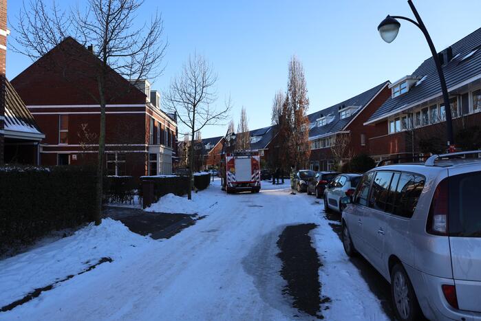 Brandweer doet onderzoek naar gesprongen waterleiding