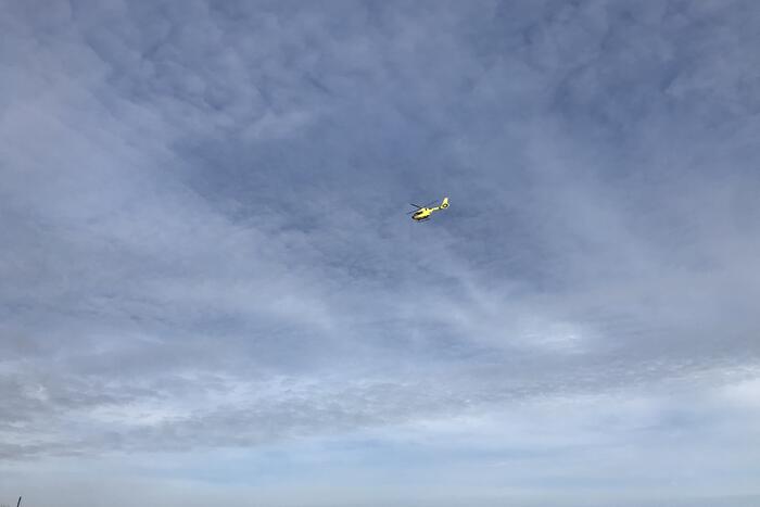 Persoon gewond door ongeval met ijszeiler