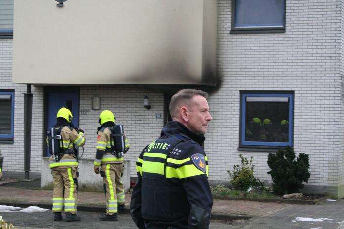 Veel schade bij uitslaande woningbrand