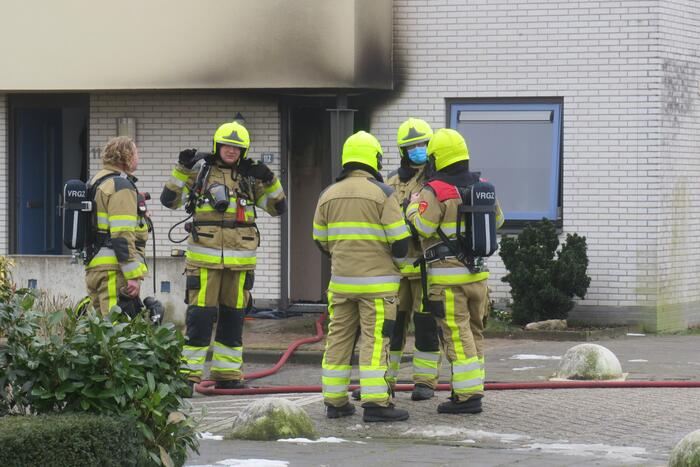 Veel schade bij uitslaande woningbrand