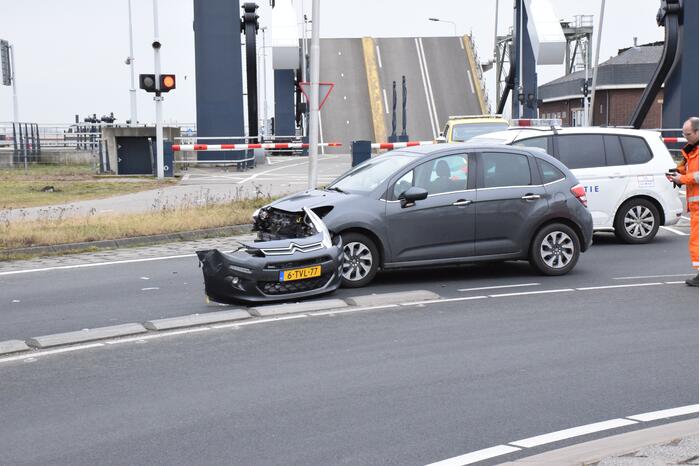Auto flink beschadigd na ongeval