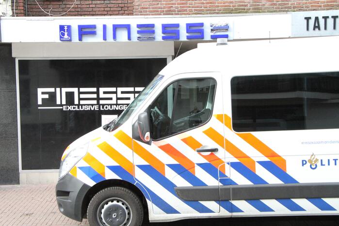 Hennepkwekerij ontdekt bij inval Finesse Exclusive Lounge