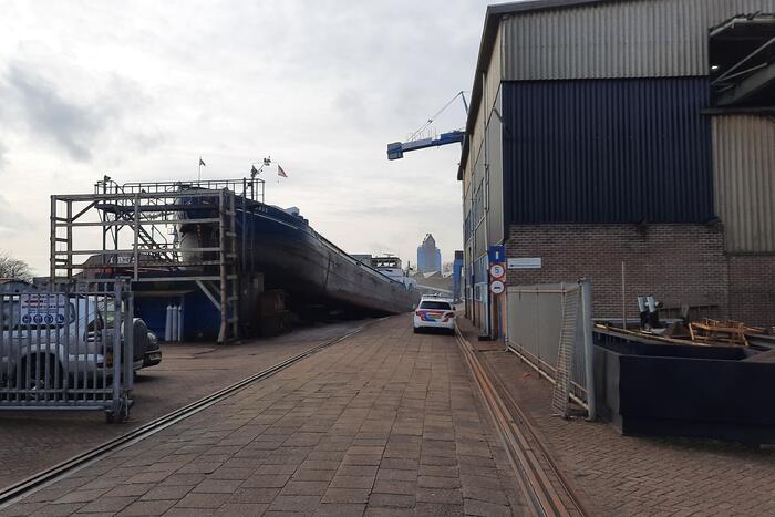 Brand in machinekamer van schip